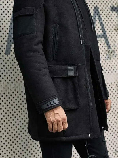 Men's Black Sheepskin Outwear Winter Fur Coat Leather Overcoat