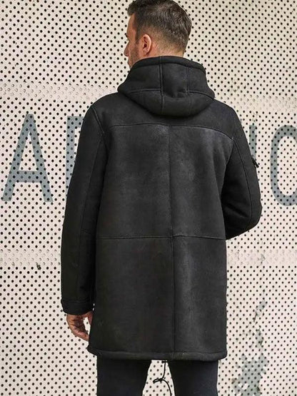 Men's Black Sheepskin Outwear Winter Fur Coat Leather Overcoat